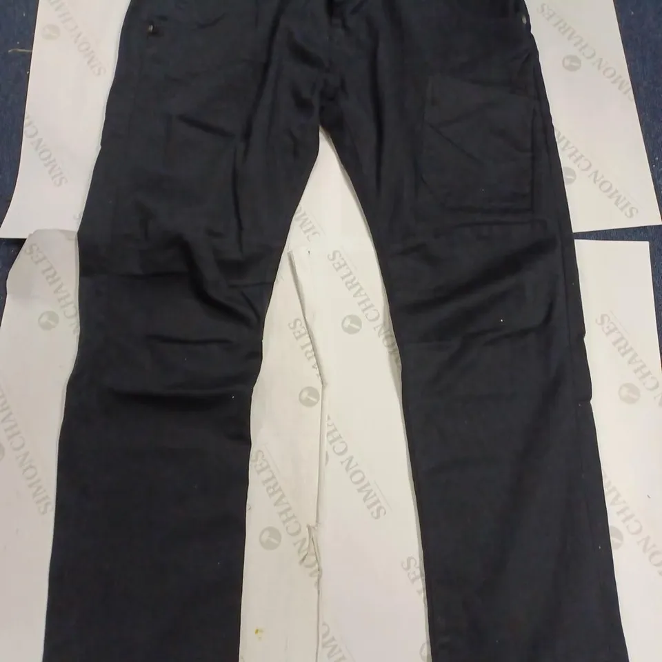 883POLICE VIALLI CHINO BLACK - (W38, L32)