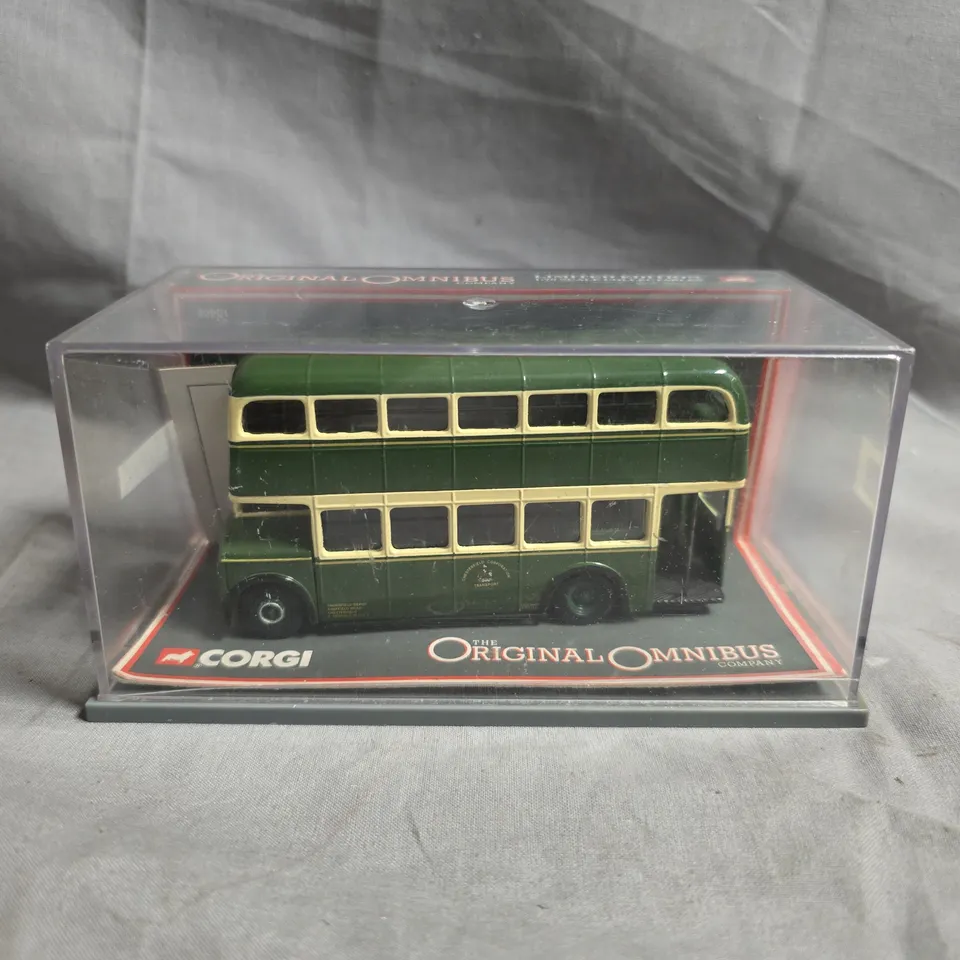 CORGI ORIGINAL OMNIBUS MCW ORION (BMMO) CHESTERFIELD TRANSPORT DIE-CAST BUS – DISPLAY CASE
