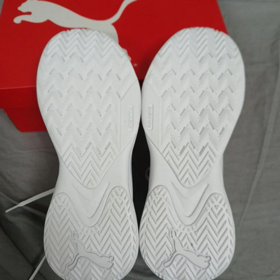 BOXED PUMA PWR HYBRID TR WNS WHITE TRAINERS – UK 8 