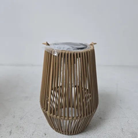 DECORATIVE WOODEN SLAT LANTERNS – SET OF 4