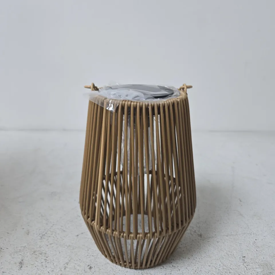DECORATIVE WOODEN SLAT LANTERNS – SET OF 4