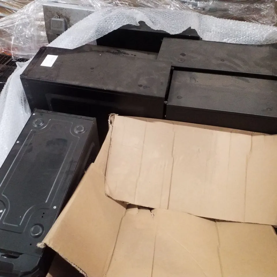 PALLET CONTAINING ASSORTED USED PCS & COMPUTER MONITORS