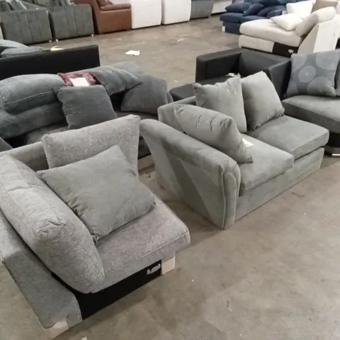 5 x ASSORTED DESIGNER SOFA PARTS AND PIECES