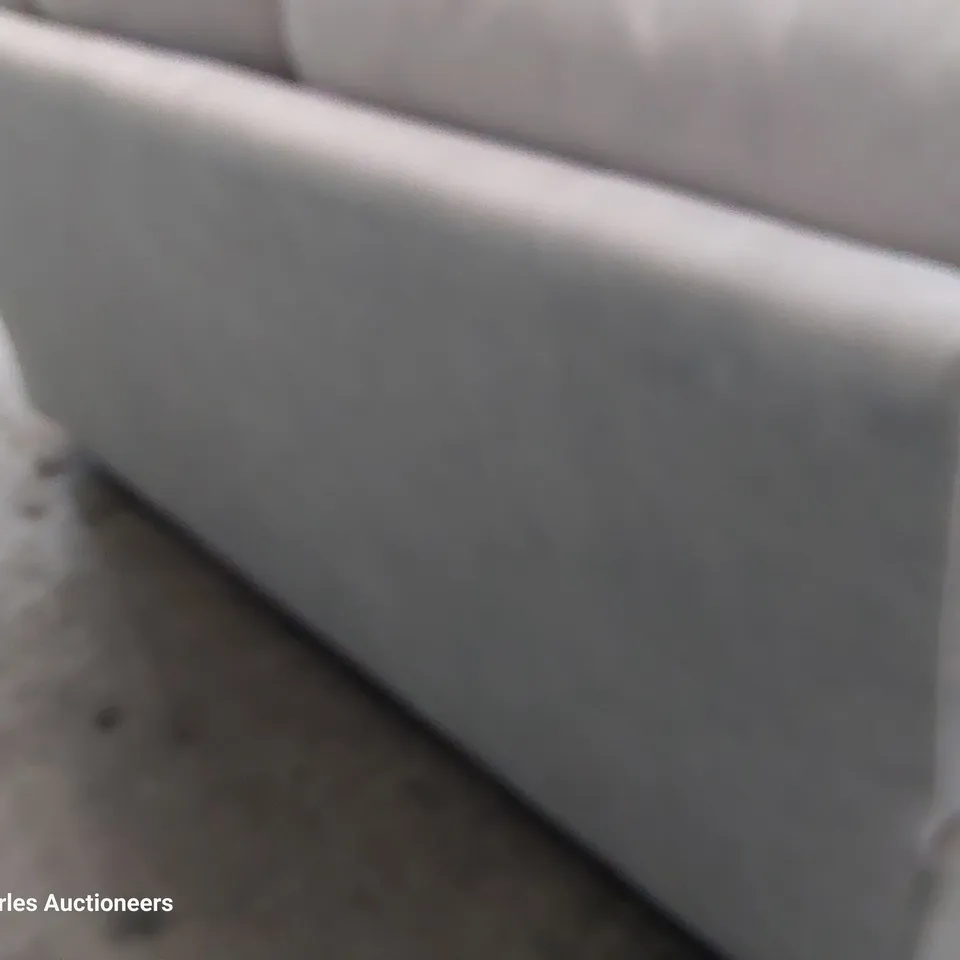 QUALITY BRITISH DESIGNER G PLAN CHLOE THREE SEATER SOFA STINGRAY PLATINUM FABRIC 