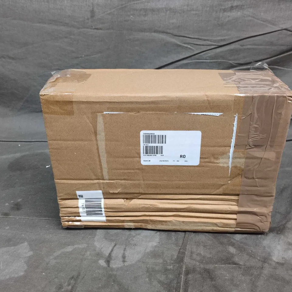 FLOURISH DUAL MODE STAINLESS STEEL SOLAR STAKE LIGHT (SET OF 4)