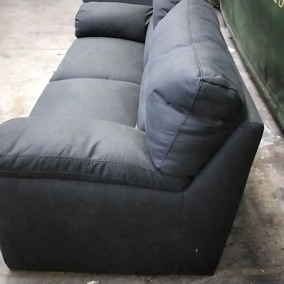 QUALITY BRITISH DESIGNER 3 SEATER SOFA - BLACK FABRIC 