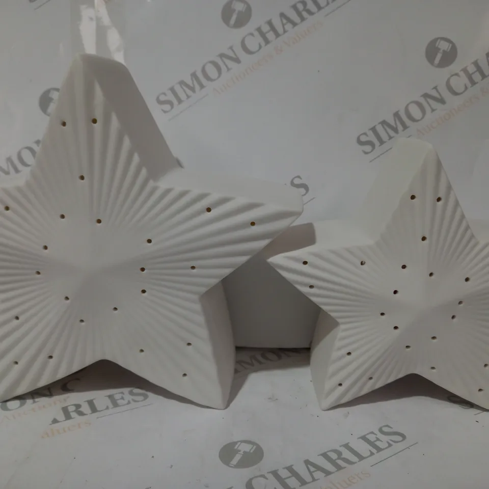 BOXED K BY KELLY HOPPEN SET OF LARGE PORCELAIN LIGHT UP WHITE STARS