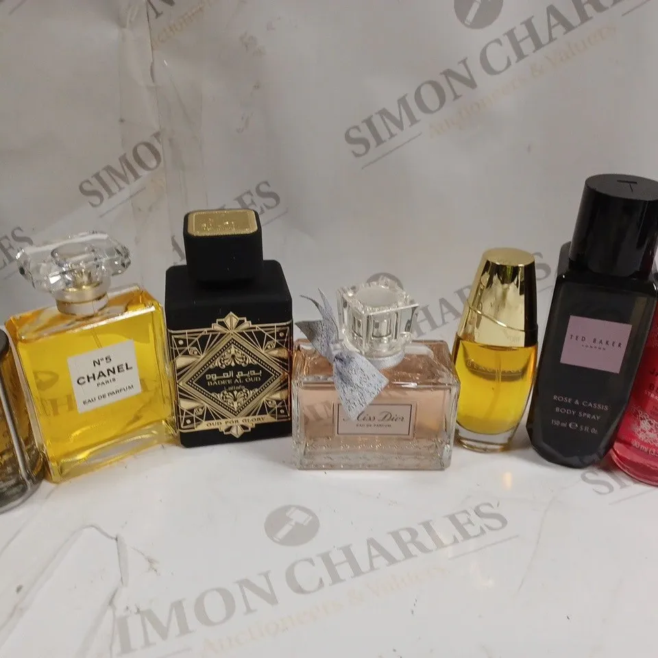 APPROXIMATELY 15 ASSORTED UNBOXED FRAGRANCES TO INCLUDE; THE BODY SHOP, TED BAKER, DIOR, LATTAFA, CHANEL AND HUGO BOSS 