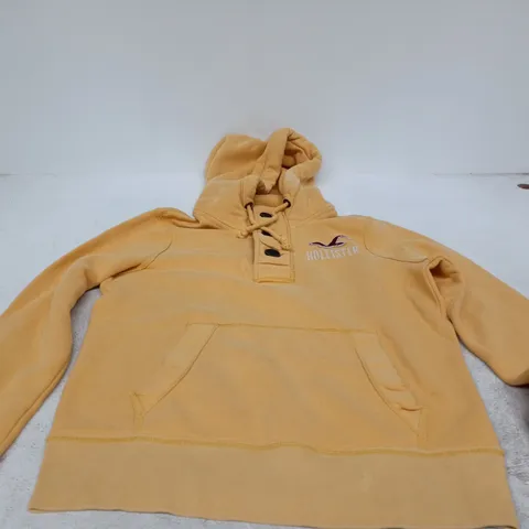 HOLLISTER YELLOW HOODIE MEDIUM