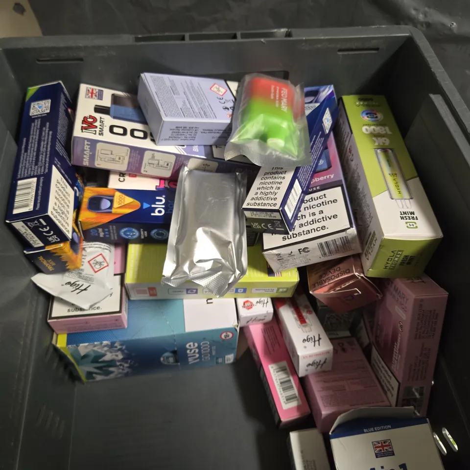 APPROXIMATELY 35 ASSORTED E-CIGARETTE PRODUCTS TO INCLUDE - HAYATIPRO MAX AND IVG