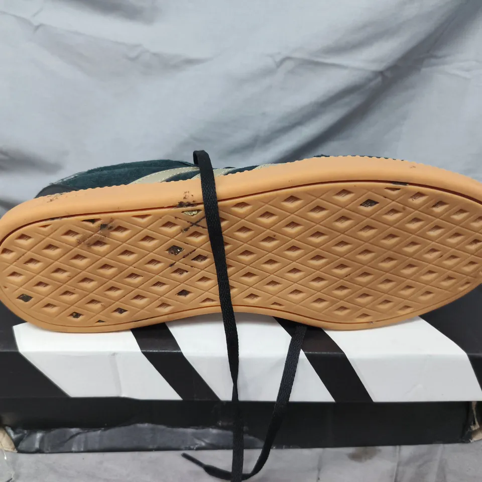 ADIDAS BREAKNET SLEEK WOMEN'S TRAINERS – TEAL/GREEN SUEDE, GUM SOLE - UK 7