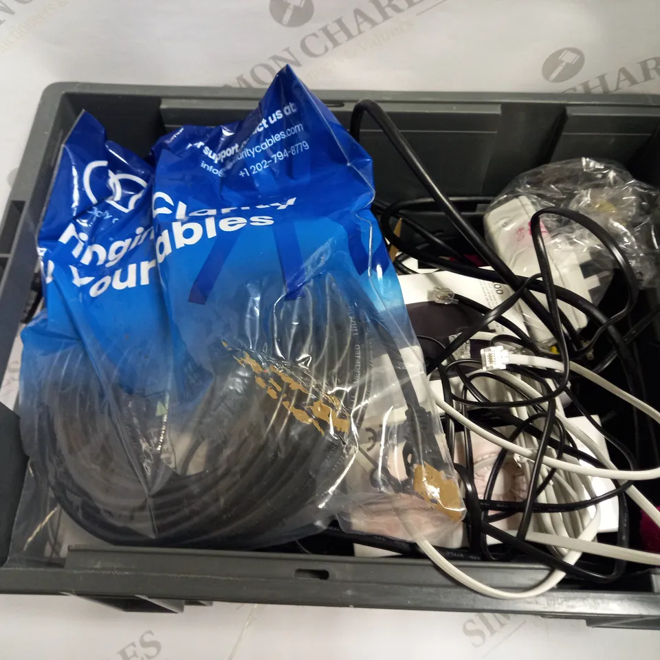 BOX OF APPROXIMATELY 15 ASSORTED ELECTRICALS & ELECTRICAL CABLES OF VARIOUS TYPES TO INCLUDE 50FT ETHERNET CABLE, LOGITECH B100 WIRED MOUSE, PORTABLE DOUBLE-BLADE SMALL FAN, ETC