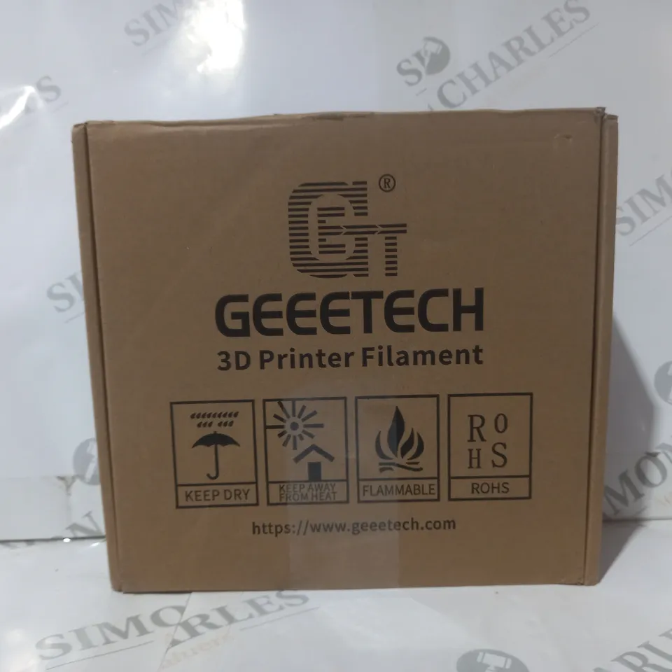 BOXED GEEETECH 3D PRINTER FILAMENT IN SILK GOLD