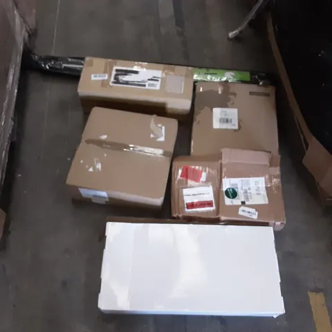 PALLET OF ASSORTED PRODUCTS INCLUDING STOREMIC TOILET SEAT, ACCSTORE DRYING RACK, 8AM ADJUSTABLE LAPTOP STAND, HOMIDEC, BIRD SCARER KITE ELINKUME 