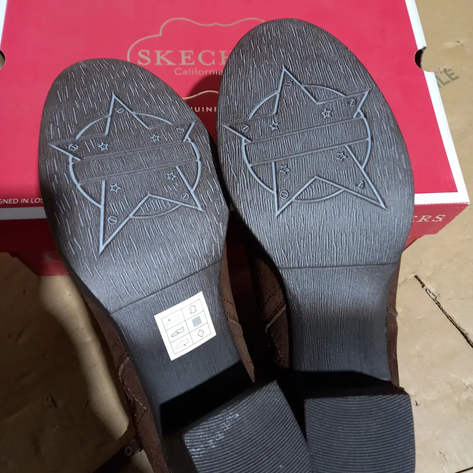 SKECHERS TAXI ZIPPER BOOTIES UK SIZE 5