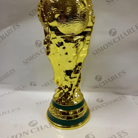 REPLICA WORLD CUP TROPHY