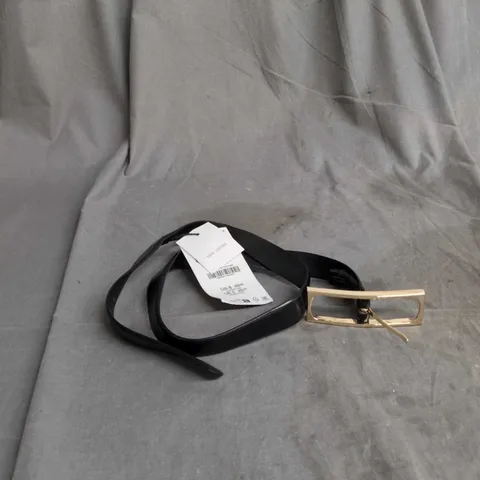 ZARA LEATHER BELT WITH GOLD-TONE BUCKLE 