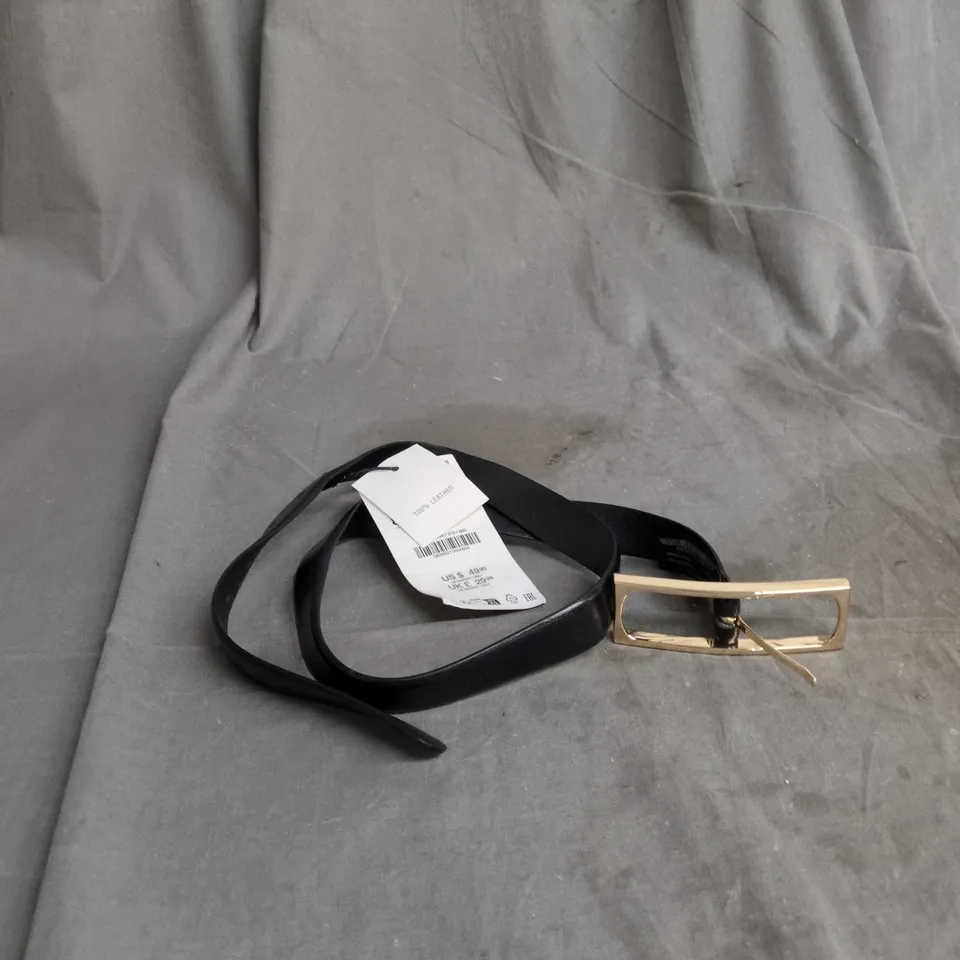 ZARA LEATHER BELT WITH GOLD-TONE BUCKLE