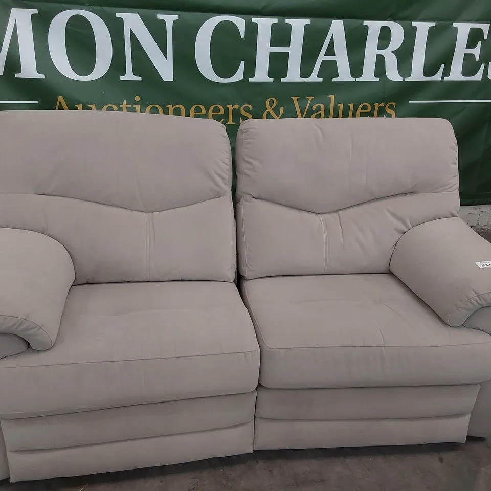 QUALITY BRITISH DESIGNER G PLAN STRATFORD POWER RECLINING TWO SEATER SOFA NOTTING HILL COBBLESTONE PLUSH FABRIC 