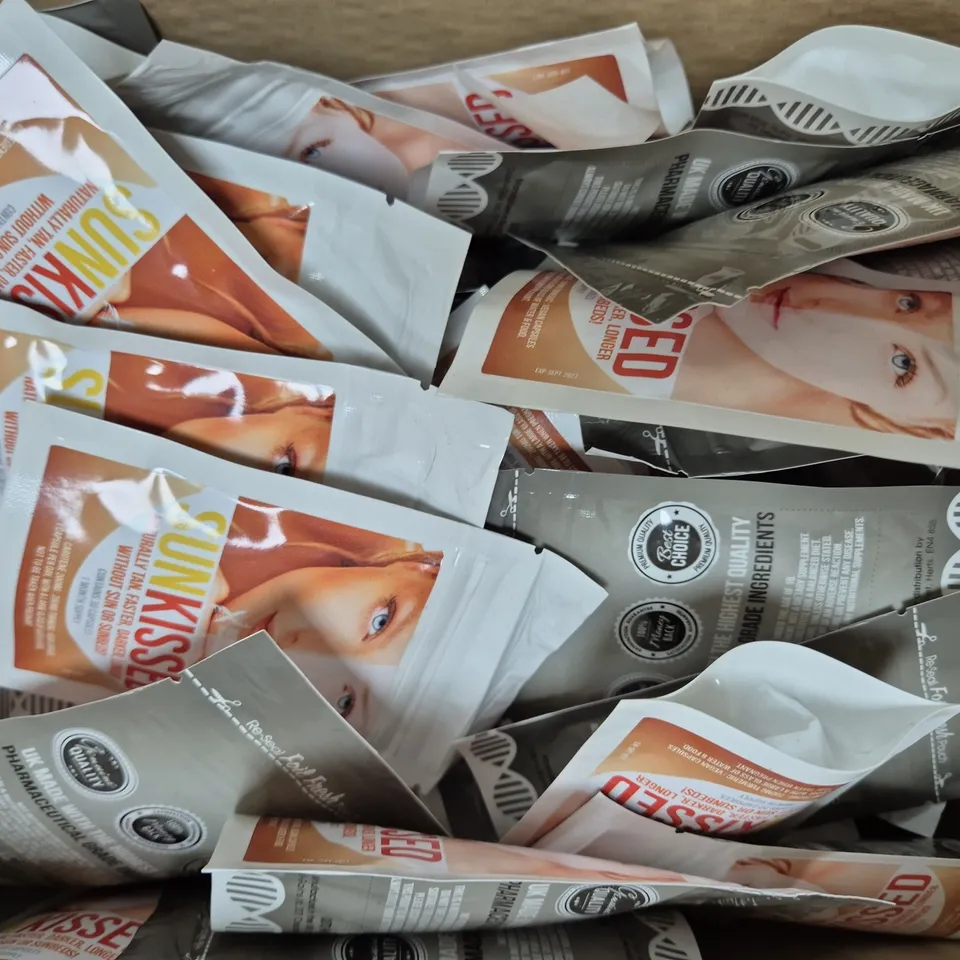 BOX OF APPROXIMATELY 60 PACKS OF CUTS-N-GAINS TABLETS - SUNKISSED (30 TABLETS PER PACK)