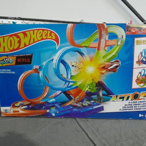 HOT WHEELS RACE SET 