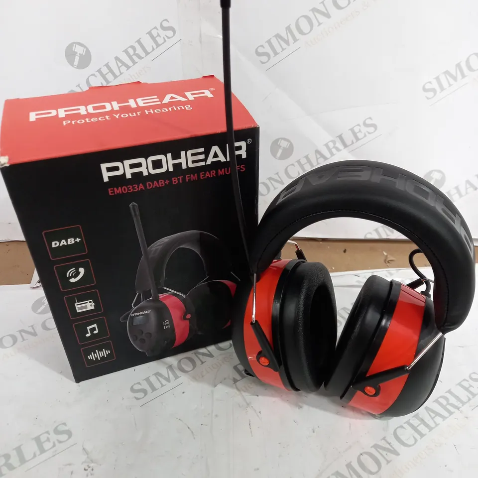 BOXED PROHEAR EM033A DAB+ FM EAR MUFFS 