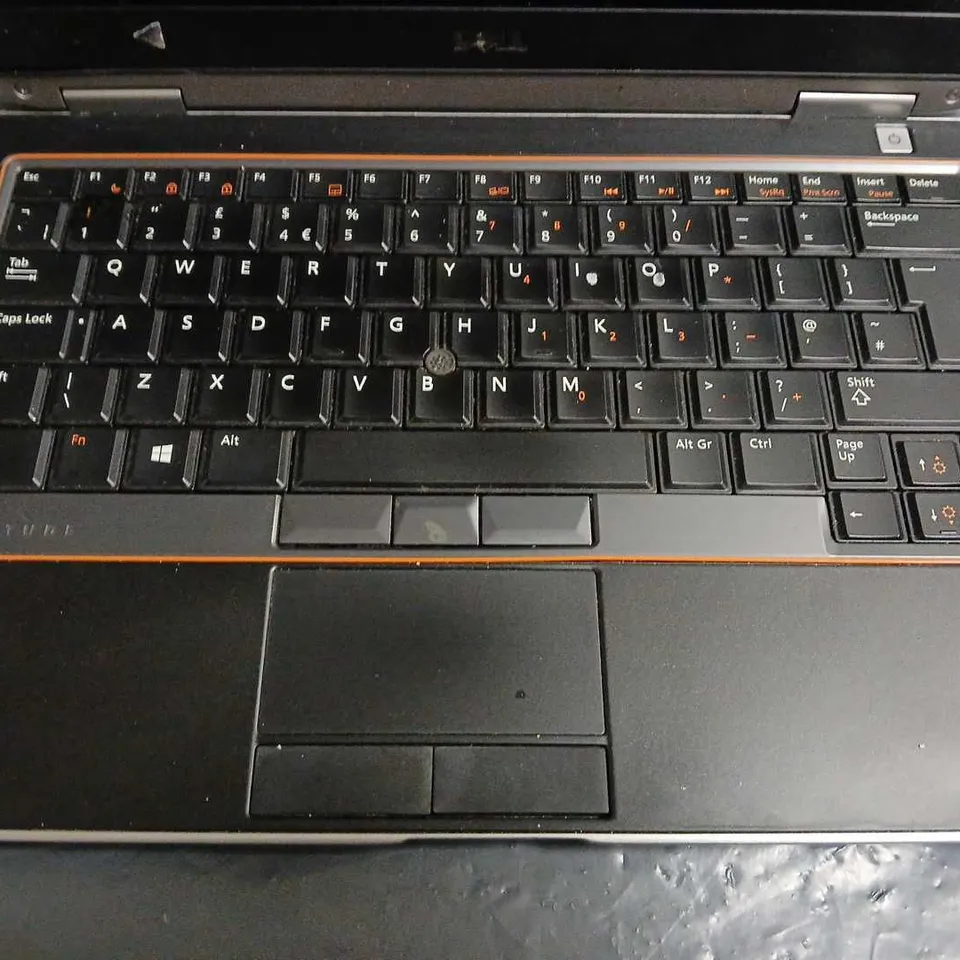 DELL LATITUDE E6320 LAPTOP 