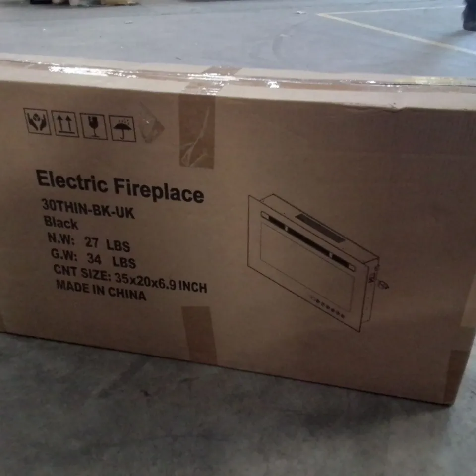 ELECTRIC FIREPLACE 