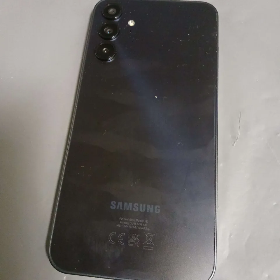 BOXED SAMSUNG GALAXY A15 5G 128GB MOBILE PHONE IN BLUE BLACK