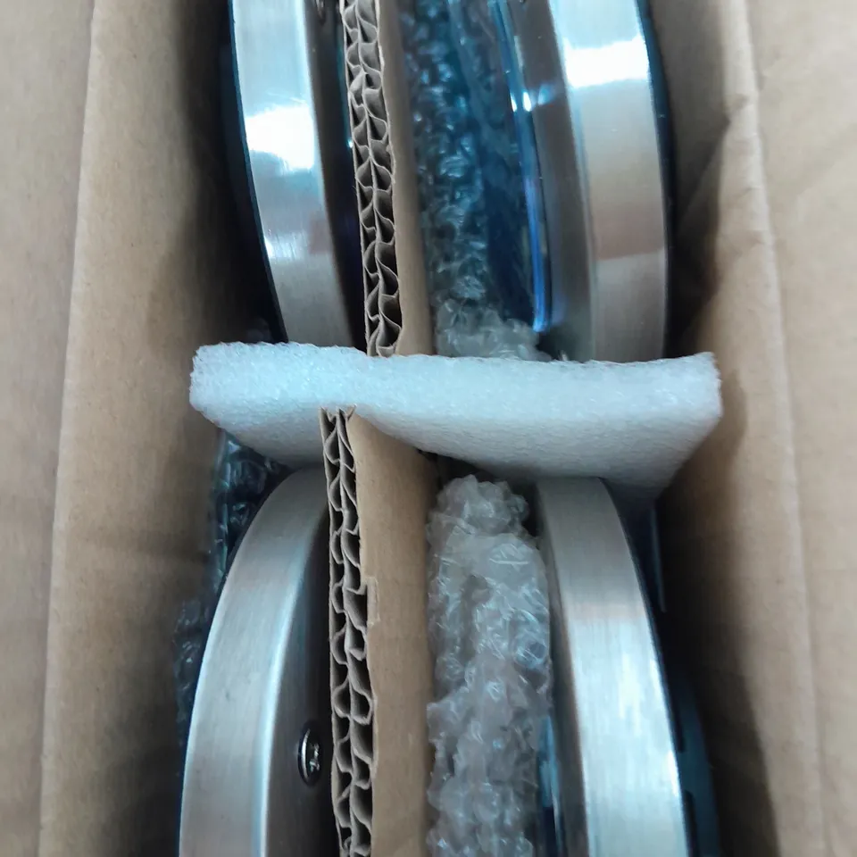 BOXED BELL & HOWELL 4 LED DISK NULL LIGHTS