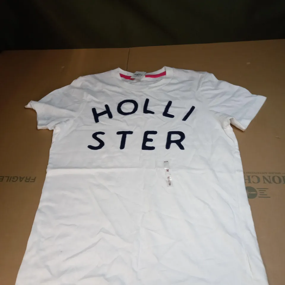 MENS HOLLISTER LOGO SHIRT SIZE M