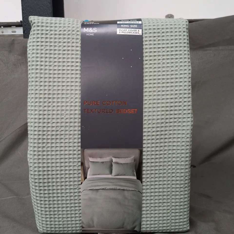 PURE COTTON TEXTURED BEDSET - KING SIZE DUVET COVER & 2 PILLOWCASES IN GREEN