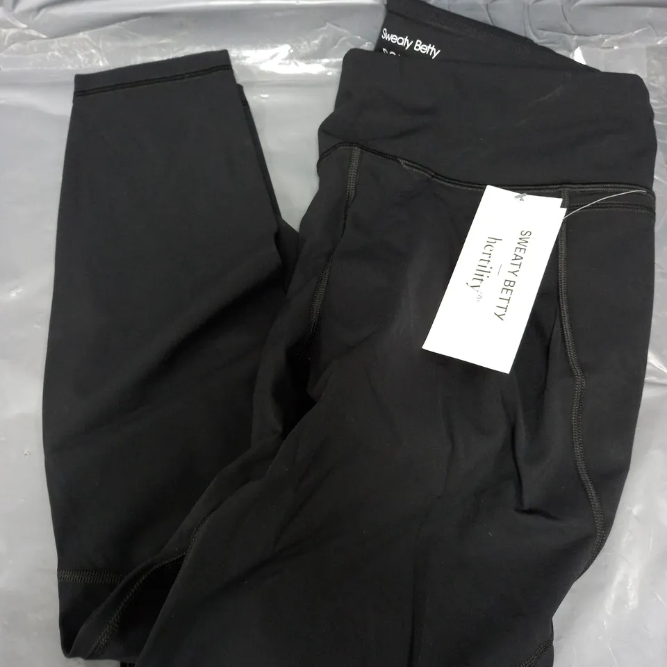 SWEATY BETTER LEAK PROTECT POWER LEGGINGS 7/8 IN BLACK - UK LARGE