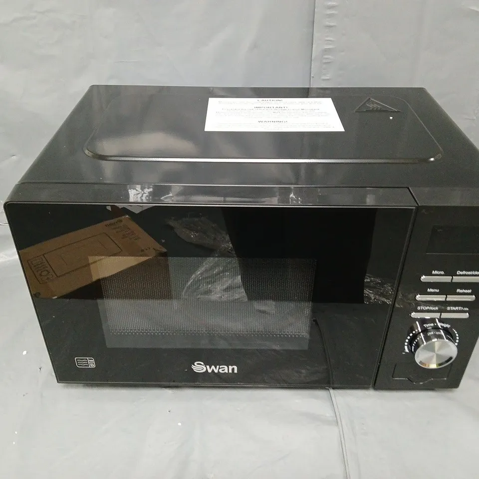 SWAN 20L 700W DIGITAL MICROWAVE IN BLACK - COLLECTION ONLY