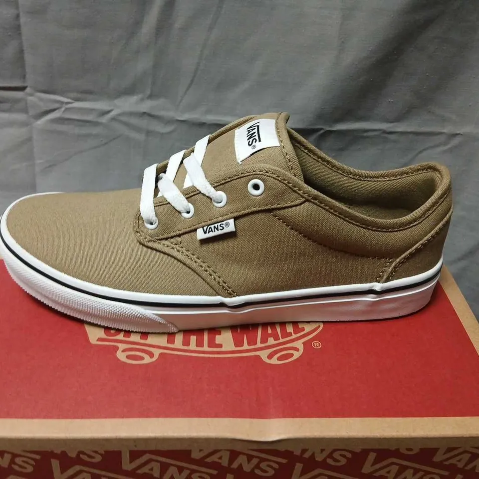 VANS ATWOOD CANVAS OLIVE SNEAKERS – BOXED, UK 5.5 (US 6.5, EU 38.5)