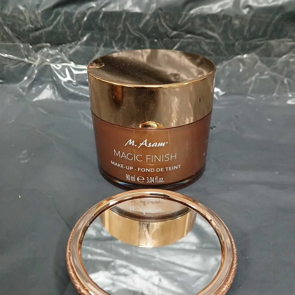 M.ASAM MAGIC FINISH MAKEUP MOUSSE WITH MIRROR