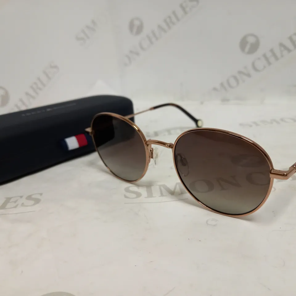 TOMMY HILFIGER METAL ROUND SUNGLASSES RRP £140