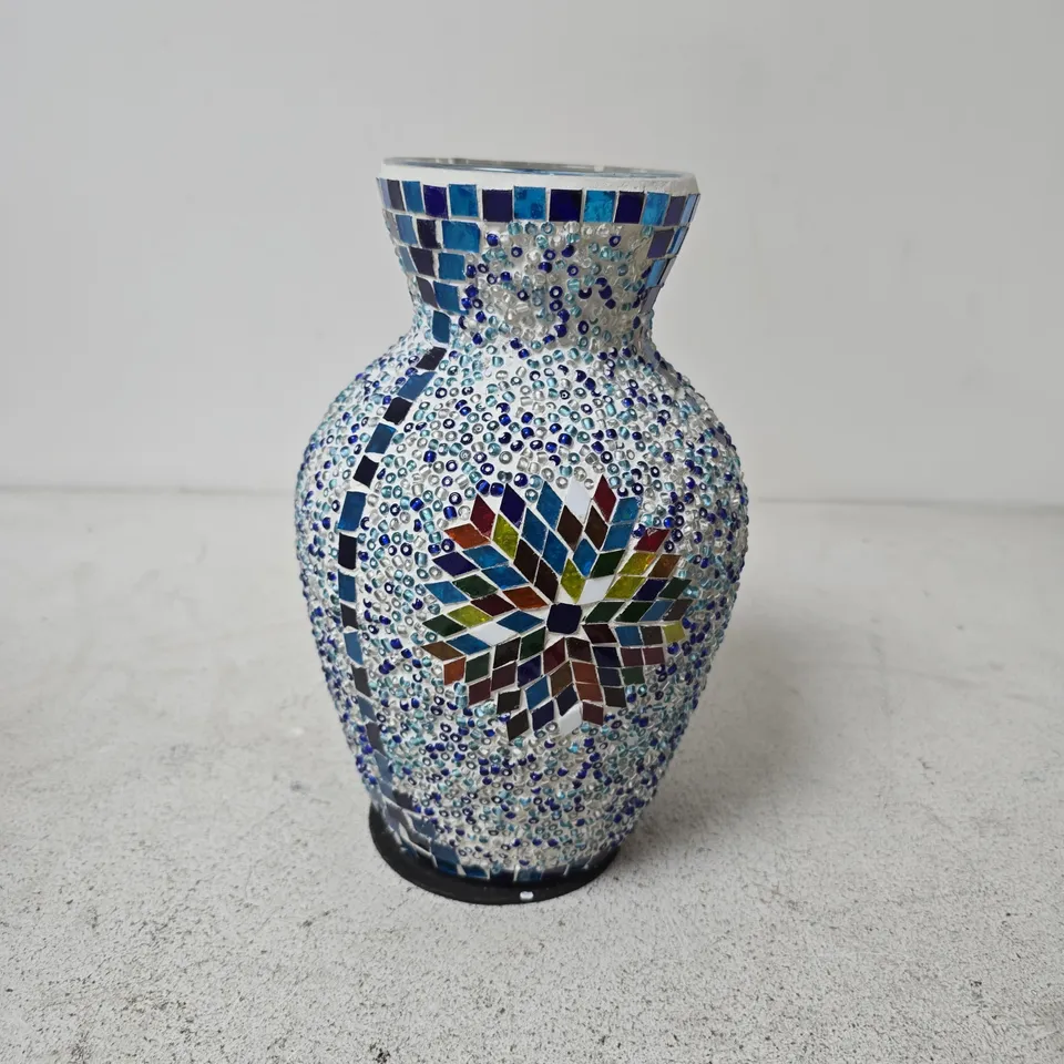 MOSAIC GLASS VASE WITH BLUE AND MULTICOLOUR TESSERAE
