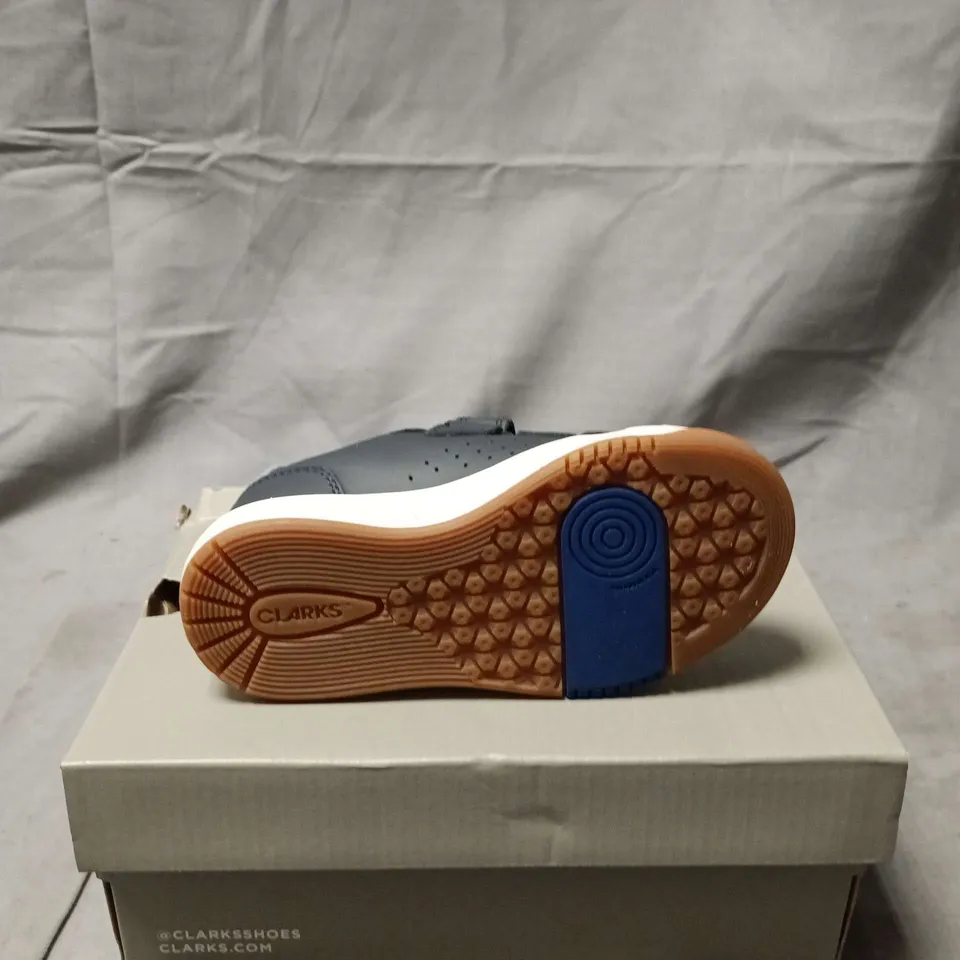 BOXED PAIR OF CLARKS URBAN SOLO K NAVY VELCRO KIDS' SHOES, UK 7 (EU 24)