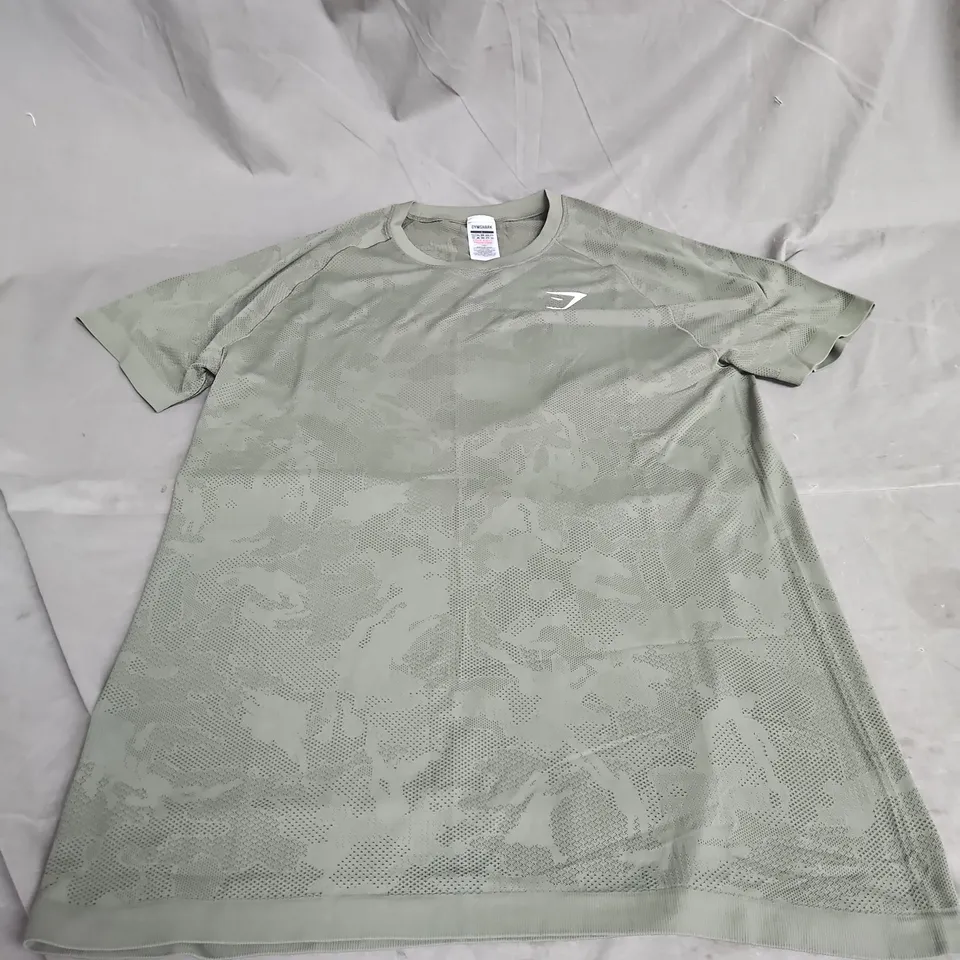 GYMSHARK GEO SEAMLESS TSHIRT IN GREEN SIZE L