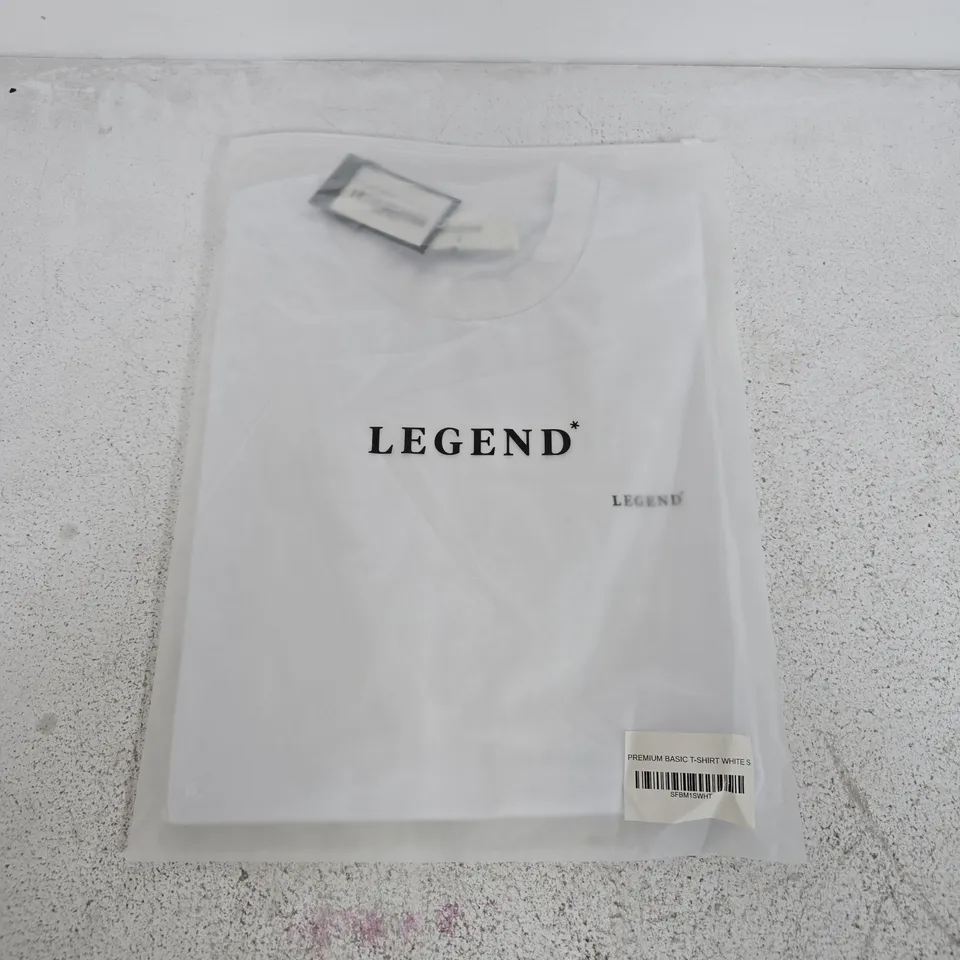 BAGGED LEGENDS PREMIUM BASICS T-SHIRT IN WHITE - S