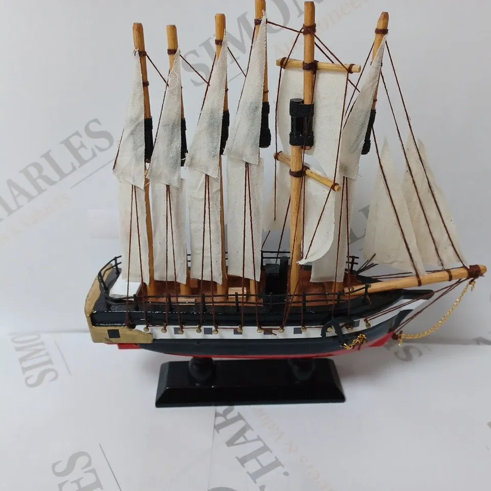 SS GREAT BRITAIN SHIP FIGURINE APPROX 20 X 18CM
