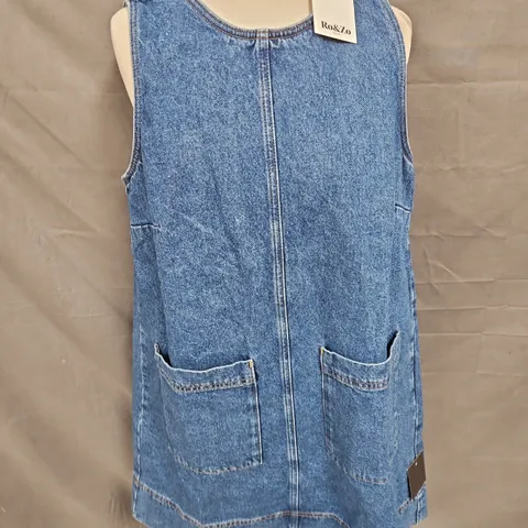 RO&ZO PETITE DENIM SHIFT DRESS IN BLUE SIZE 14