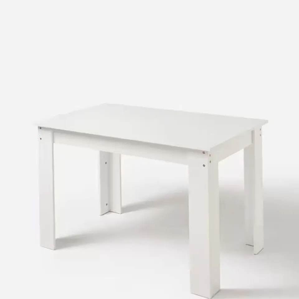 DAKOTA 4 SEATER DINING TABLE WHITE