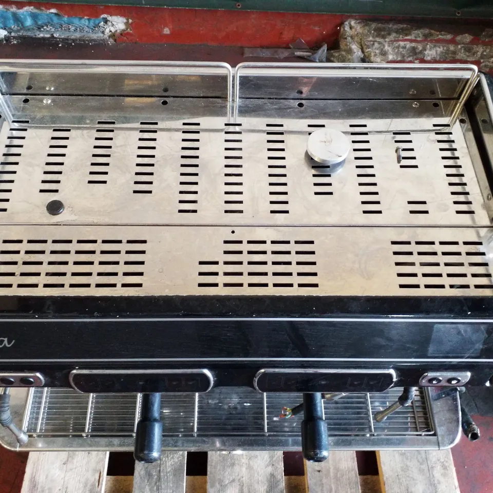 CARIMALI DIVA PRO 2 GROUP COFFEE MACHINE