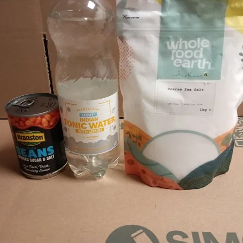APPROX 5 ASSORTED FOOD AND DRINK ITEMS TO INCLUDE - BRANSTON BEANS, LIGHT INDIAN TONIC WATER, WHOLE FOOD EARTH SEA SALT 1KG