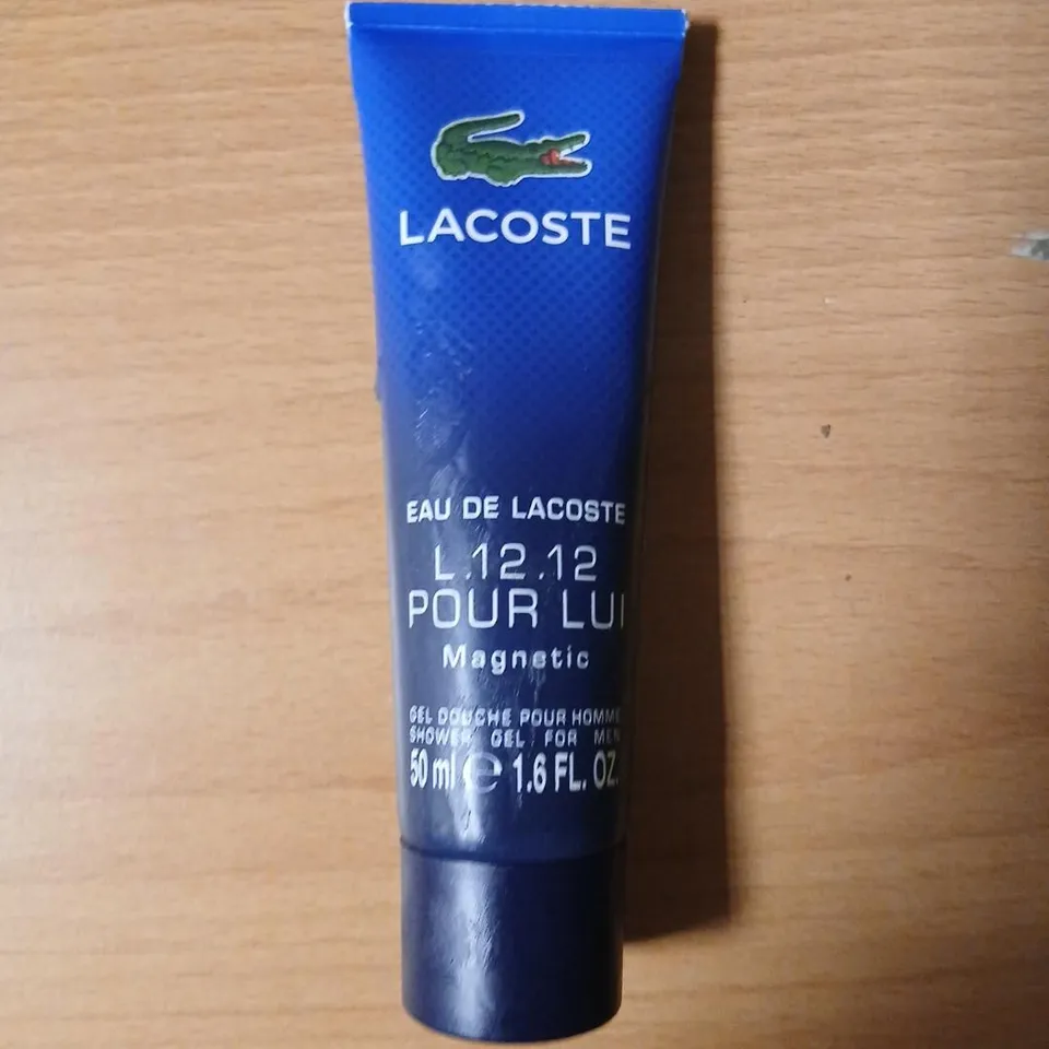 APPROXIMATELY 100 LACOSTE POUR LUI MAGNETIC SHOWER GEL 50ML