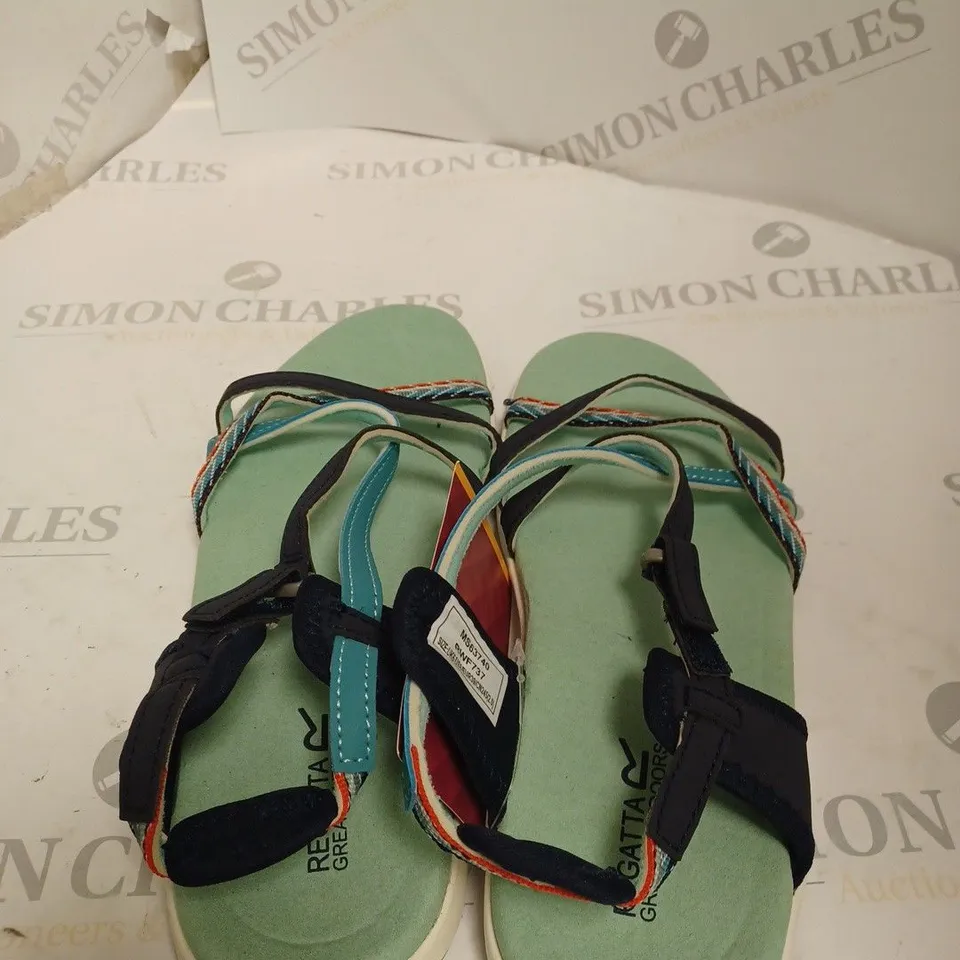 REGATTA LADY SANTA ROMA SANDALS SIZE 6