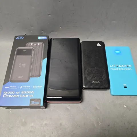 APPROXIMATELY 8 ASSORTED ITEMS TO INCLUDE - AD 10000MAH POWER BANK , SMART BATTERY CASE 
