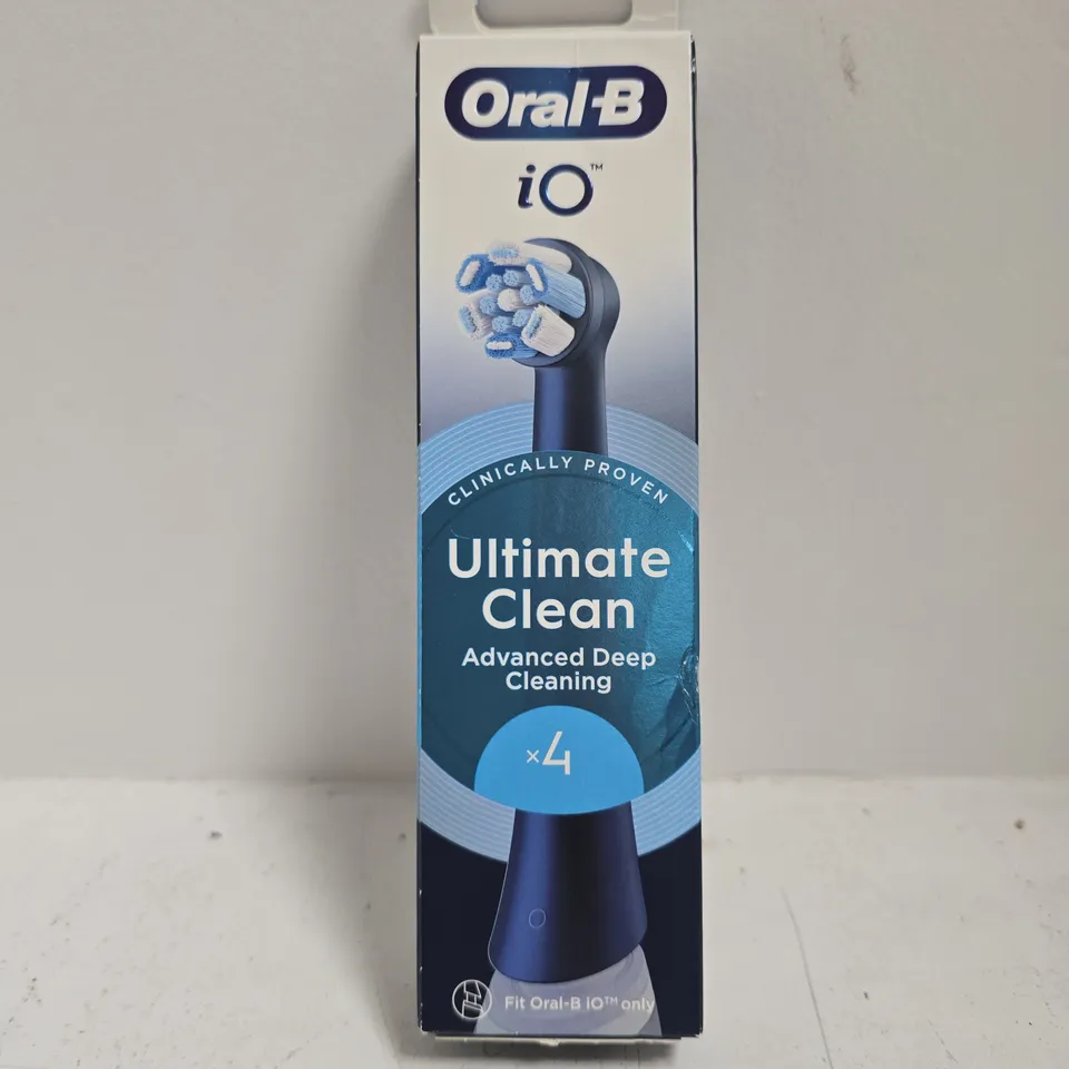 BOXED ORAL-B HEADS IO ULTIMATE CLEAN ELECTRIC TOOTHBRUSH HEADS, BLACK - 4 PIECES 